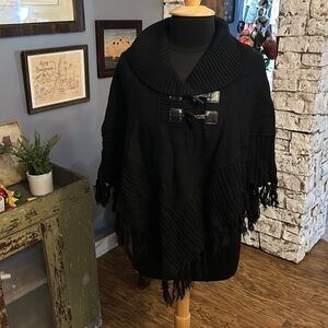 ELENA SOLANO 100% Wool  Cape Sweater Shrug with toggle clasp size small